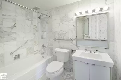 870 United Nations Plaza #31/32F, New York City, NY 10017 - Photo 12