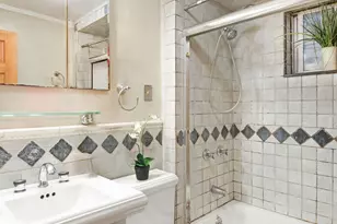 233 Battery Ave, New York City, NY 11209 - Photo 10
