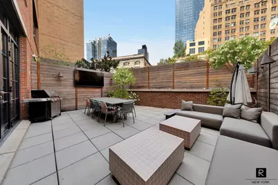 30 Sullivan Street, New York City, NY 10012 - Photo 8