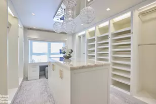 995 5th Ave, New York City, NY 10028 - Photo 12