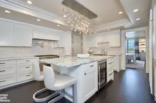 995 5th Ave, New York City, NY 10028 - Photo 8