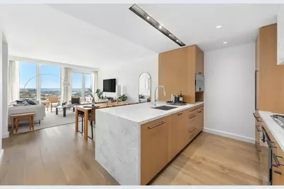 50 Bridge Park Drive #25E, New York City, NY 11201 - Photo 2