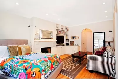 22 Grove Street #5C, New York City, NY 10014 - Photo 2