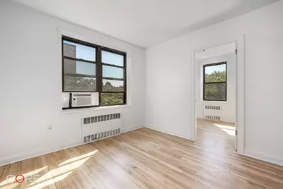 88-10 34th Avenue #5L, New York City, NY 11372 - Photo 2
