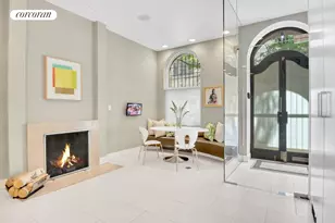 113 E 19th St, New York City, NY 10003 - Photo 4