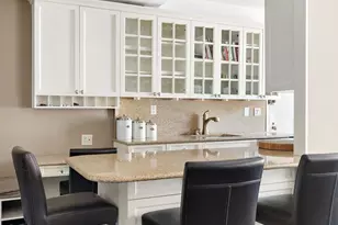 230 E 50th St, New York City, NY 10022 - Photo 8