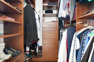 230 E 50th St, New York City, NY 10022 - Photo 4