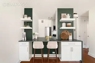 300 E 54th St, New York City, NY 10022 - Photo 2