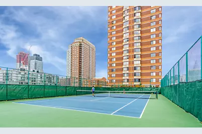 4-74 48th Avenue #21-N, New York City, NY 11109 - Photo 10