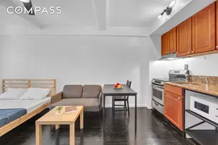 320 E 42nd St, New York City, NY 10017 - Photo 6