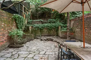 522 E 89th St, New York, NY 10128 - Photo 16