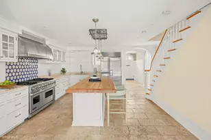 522 E 89th St, New York, NY 10128 - Photo 10