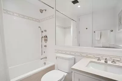 641 5th Avenue #26A, New York City, NY 10022 - Photo 8