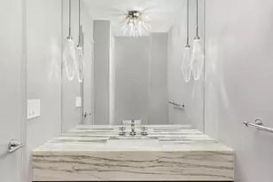 200 E 62nd St, New York City, NY 10065 - Photo 12