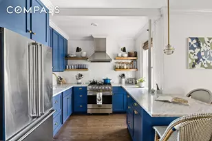 2 Grove St, New York City, NY 10014 - Photo 4