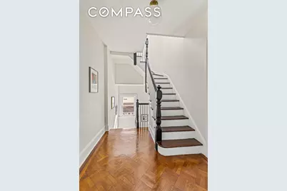 689 E 17th Street #TWNHSE, New York City, NY 11230 - Photo 12