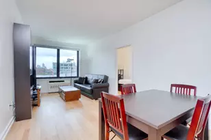 21-45 44th Dr, New York City, NY 11101 - Photo 2
