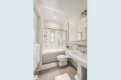 829 Park Avenue #7C, New York City, NY 10021 - Photo 10