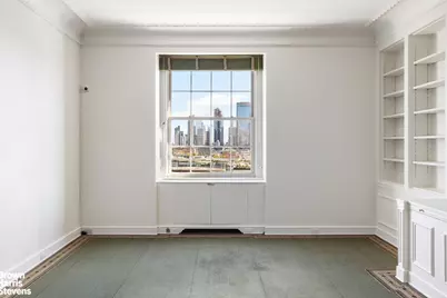1 Sutton Place S #11C, New York City, NY 10022 - Photo 24