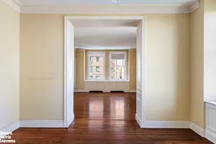 1 Sutton Pl S, New York City, NY 10022 - Photo 32