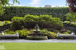 1 Sutton Pl S, New York City, NY 10022 - Photo 18