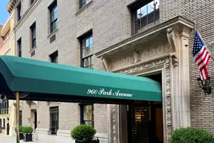 960 Park Ave, New York City, NY 10028 - Photo 10