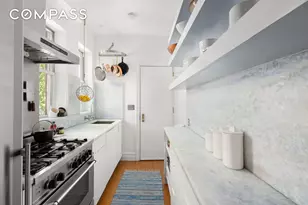 214 Carlton Ave, New York City, NY 11205 - Photo 6