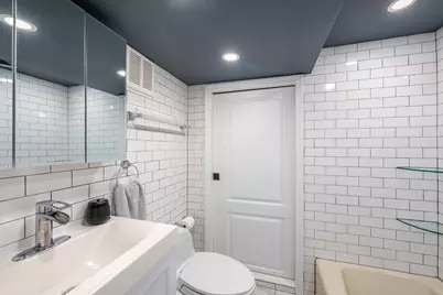 95 Station Avenue, New York City, NY 10309 - Photo 18