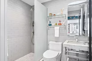 230 Central Prk W, New York City, NY 10024 - Photo 14