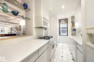 470 West End Ave, New York, NY 10024 - Photo 2