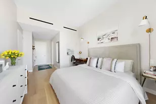 21-21 31st St, New York City, NY 11105 - Photo 12