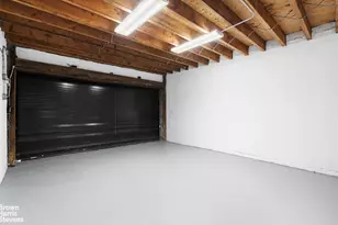 209 W 139th St, New York City, NY 10030 - Photo 2