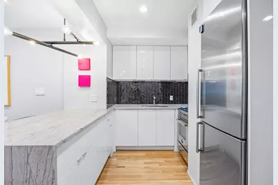 408 W 34th Street #6H, New York City, NY 10001 - Photo 4