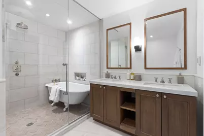 220 E 20th Street #3, New York City, NY 10003 - Photo 8