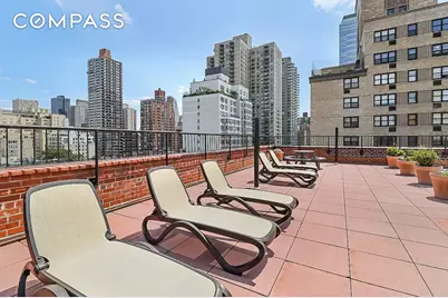 241 E 76th Street #2G, New York City, NY 10021 - Photo 10