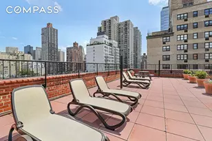 241 E 76th St, New York City, NY 10021 - Photo 10