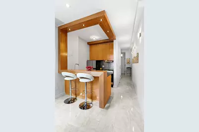 156 E 79th Street #9F, New York City, NY 10021 - Photo 6