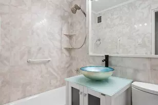 425 E 63rd St, New York City, NY 10065 - Photo 4