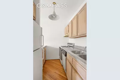 416 Clermont Avenue #3F, New York City, NY 11238 - Photo 6