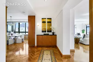 100 United Nations Plaza, New York, NY 10017 - Photo 2