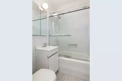 262 W 95th Street #2/3, New York City, NY 10025 - Photo 12