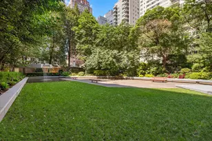 220 E 65th St, New York City, NY 10065 - Photo 12