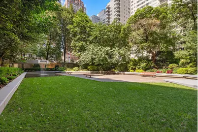 220 E 65th Street #21D, New York, NY 10065 - Photo 12