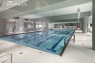 235 E 40th St, New York City, NY 10016 - Photo 8