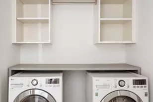 215 E 19th St, New York City, NY 10003 - Photo 10