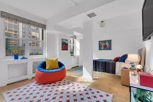 135 E 54th St, New York City, NY 10022 - Photo 16