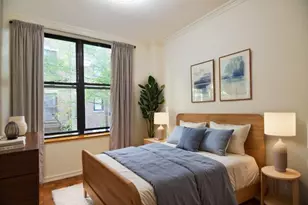 304 W 92nd St, New York City, NY 10025 - Photo 2