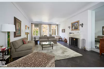 211 Central Park W #3K, New York City, NY 10024 - Photo 2