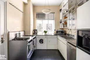 211 Central Prk W, New York City, NY 10024 - Photo 6