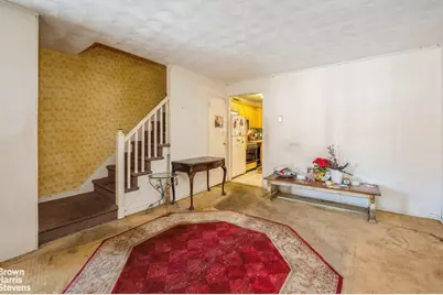 1010 E 230th Street, New York City, NY 10466 - Photo 2